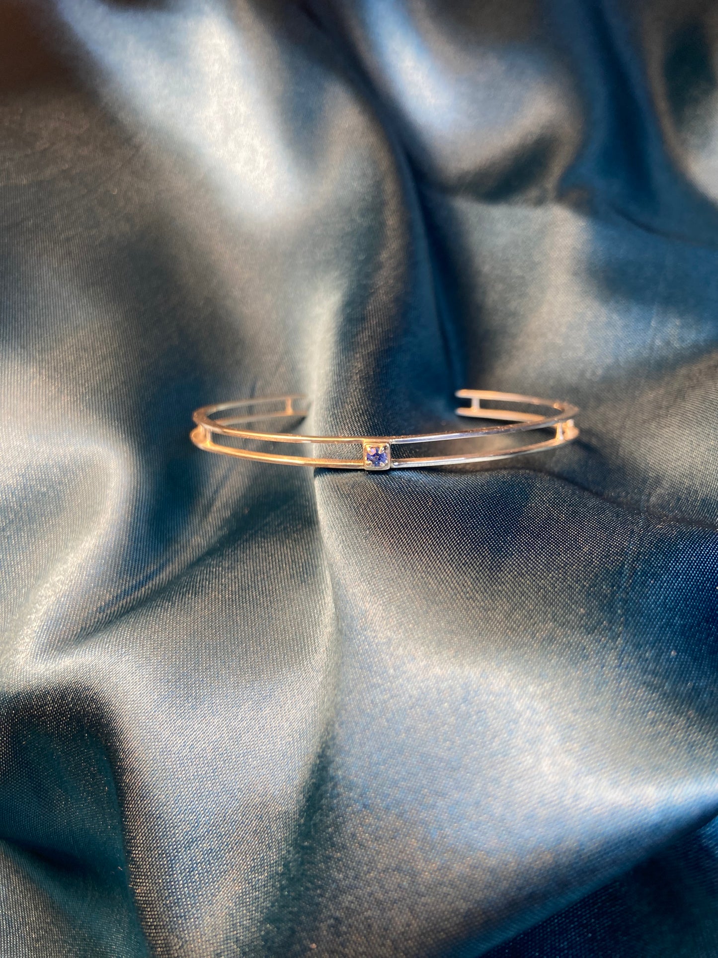 Sapphire Bracelet - Half loop